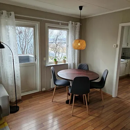 Сasa de vacaciones Huset Pa Oya